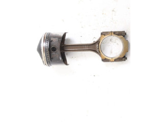 Píst MD334468, MD334468   Mitsubishi Pajero Sport I    6G74 