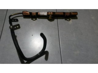 Vstřikovací lišta 232702201   Toyota Matrix (E130)  pro benzínový motor 1.8  