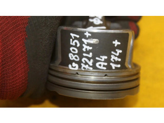 Píst 72L71   Renault Megane III     