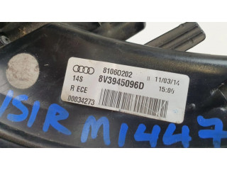 Задний фонарь правый 8V3945096D    Audi A3 S3 8V   2013-2019 года