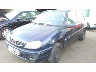 Světlo zadní     Citroen Saxo 2001