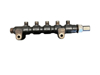 Vstřikovací lišta 9654592680   Volvo S40     