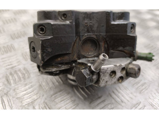 Vstřikovací čerpadlo 8692521   Volvo XC70    D5244T4 