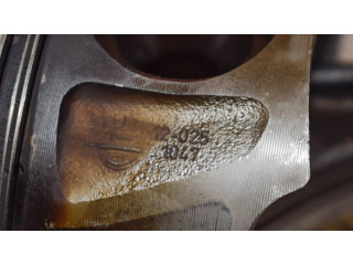 Píst A6420304120   Mercedes-Benz ML W166  pro naftový motor 3.0 OM 642.826 