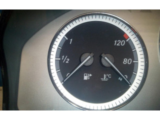 Přístrojová deska  Mercedes-Benz GLK (X204) 2010 A2049023600  