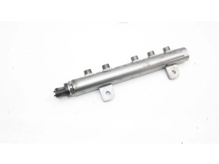 Vstřikovací lišta 0445216050, 35032008F   Maserati Quattroporte    M 15746 D 