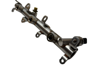 Vstřikovací lišta 06M133316L, 1709420279   Audi A5     