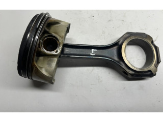 Píst A1570300517, A2780300320   Mercedes-Benz CLS C218 X218    M 157.981 