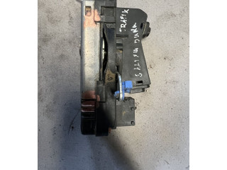 Замок багажника 8200282303, 93851809    Renault Trafic II (X83) 2002 - 2014 года