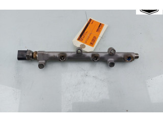 Топливная рампа 04C906054C, 04C133320G   Skoda Fabia Mk3 (NJ)   для двигателя CHZB