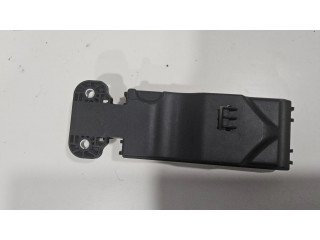 Крышка блока предохранителей Gx7314a067ea, P00132441A   Jaguar F-Pace    