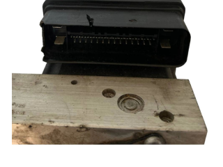 Jednotka ABS 8671224, 10092504033   Volvo S80 2002