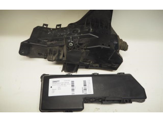   Pojistková skříňka 9456590   Volvo XC70 2005