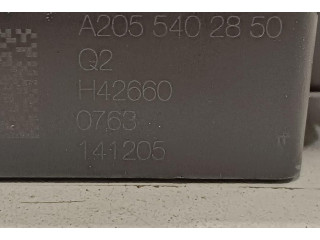   Pojistková skříňka A2055402850   Mercedes-Benz C W205 2017