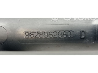 Топливная рампа 9628982980   Citroen Saxo  