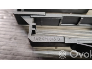 Другая деталь салона