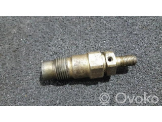Форсунка 71B1361, 71-B1361    Nissan Sunny для дизельного двигателя  2