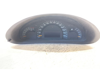 Přístrojová deska  Mercedes-Benz C W203 2004 A2035400711, 110008896011  