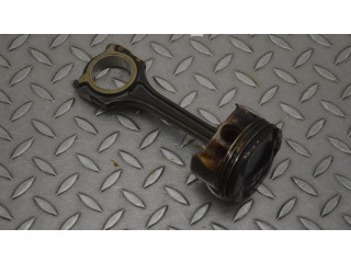  Поршень M 270.910 04671  Mercedes-Benz CLA C117 X117 W117  