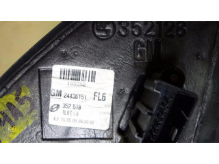 Zpětné zrcátko  Vauxhall Vectra C 2007  352128, P415 UK  