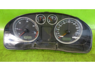 Панель приборов 3B0920807A   Volkswagen PASSAT B5.5       
