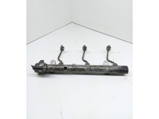 Топливная рампа A6420700495   Chrysler 300 - 300C  