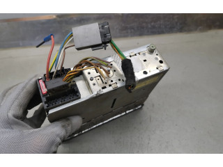 Радио/ проигрыватель CD/DVD / навигация BLAUPUNKT, SANTACRUZMP34   Audi  A4 S4 B5 8D  1994 - 1999 года