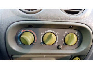 Модуль блока управления кондиционером 52479162   Renault Twingo I