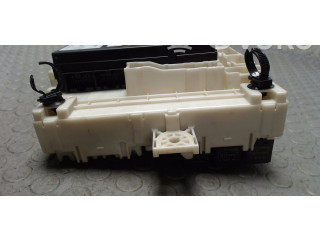 Блок предохранителей  MN108319   Mitsubishi Colt    