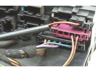 Блок предохранителей 2035453201, 5DK0084612   Mercedes-Benz CLK A209 C209