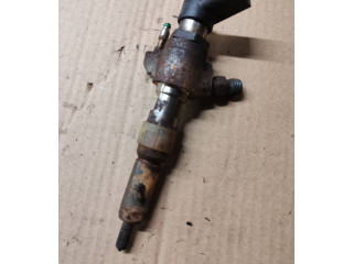 Vstřikovač 9674973080, 50274v05   Peugeot 5008    Dv6c 