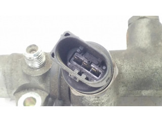 Vstřikovací lišta F00R001853, 059130089K   Audi A4 S4 B7 8E 8H  pro naftový motor 2.7  