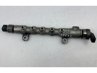 Vstřikovací lišta 894580050   Toyota Auris 150     