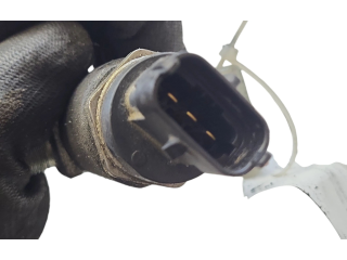 Vstřikovací lišta 0445214174, 048343   Opel Antara     