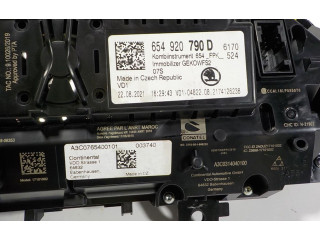 Přístrojová deska  Skoda Kamiq 2021 654920790D, 654920790D  