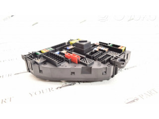Блок предохранителей 9210859   BMW X3 F25    