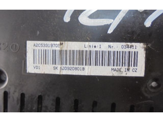 Přístrojová deska  Skoda Fabia Mk2 (5J) 2008 5J0920801B, 5J0920801B  