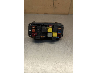   Pojistková skříňka 0025457701, 5DK00797300   Mercedes-Benz C W203 2003