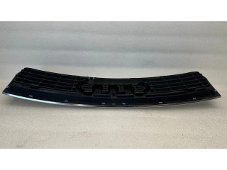 Передняя решётка Audi A6 S6 C5 4B 1997-2005 года 4B0853651F      