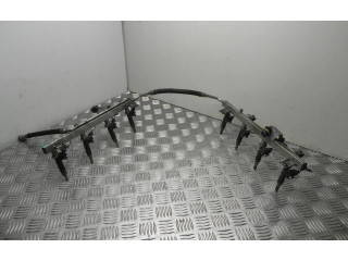 Топливная рампа 7525721   BMW 6 E63 E64  
