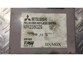 Блок управления mr238029   Mitsubishi Carisma