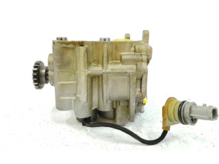 Масляный насос  HRA2 150002257R  Nissan Juke I F15 
