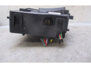 Ручка стеклоочистителей 8201590631, 8201590631   Renault Kangoo II