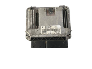 Řídící jednotka 96813187, 0281012695   Opel Antara 2007