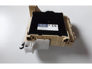 Блок комфорта 8922142180, 63583373   Toyota RAV 4 (XA40)   