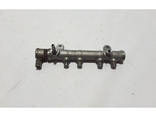 Vstřikovací lišta 31432834   Volvo V60    D 4204 T8 