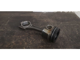 Píst 04L107065D, 03L105401A   Skoda Octavia Mk2 (1Z)    CXXB 