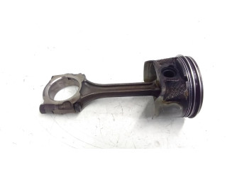 Píst 45M5402, 500004   Nissan Primera  pro benzínový motor 1.8  0480
