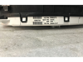 Přístrojová deska  Volvo XC90 2004 30682272, 1580761  