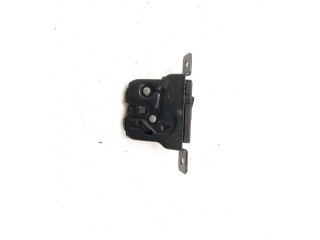 Замок багажника 51247304559    BMW 2 F22 F23 2013-2017 года
